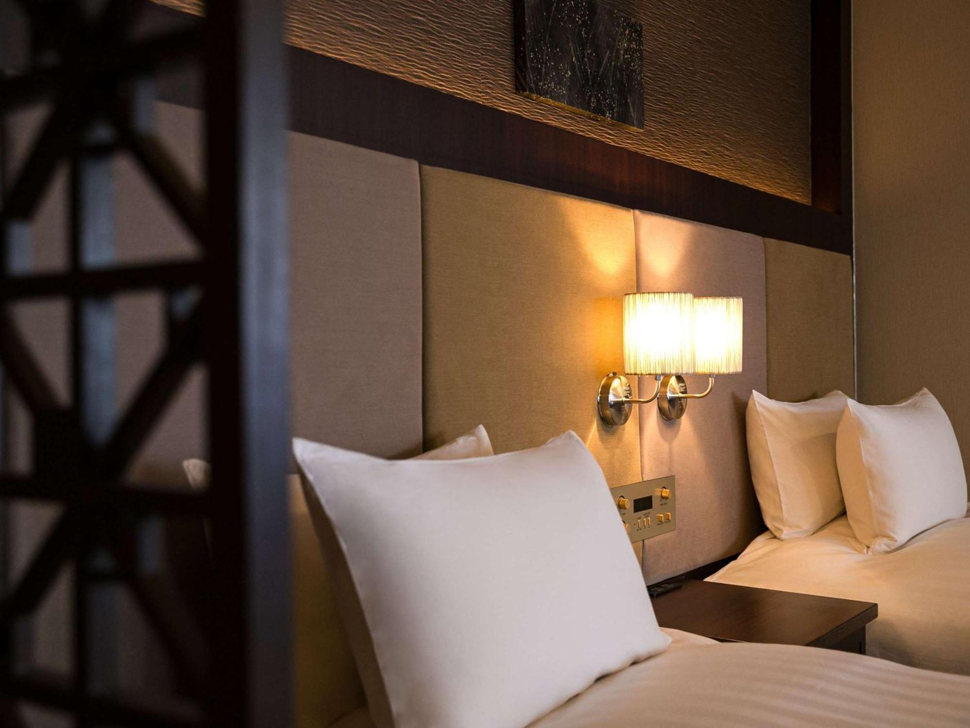 Grand Mercure Biwa &